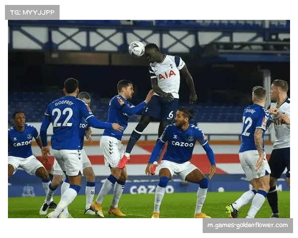 欧冠新赛制下竞争白热化 中游集团混战凸显战术多样性